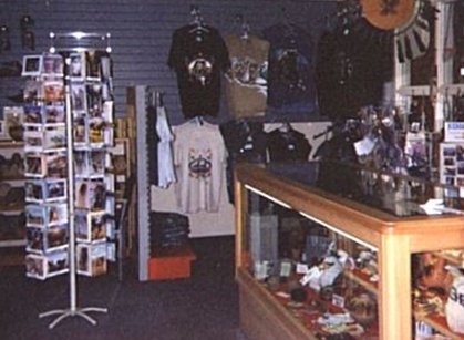Native Arts & Crafts Gift Shop